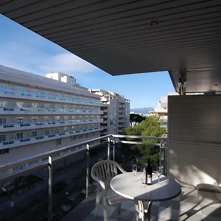 Zeus Montblanc Apartmán *